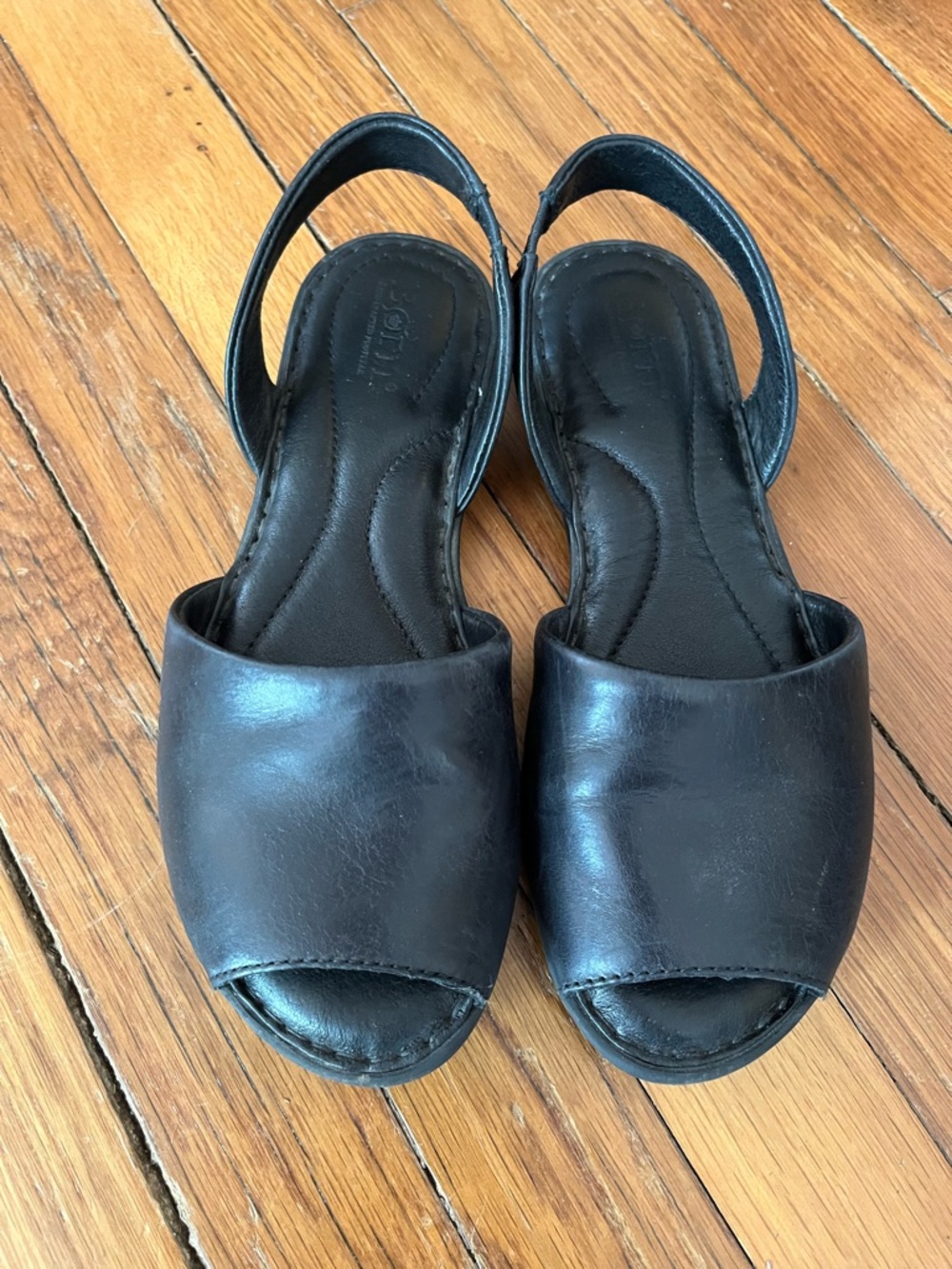 Born sandals, black, size 7